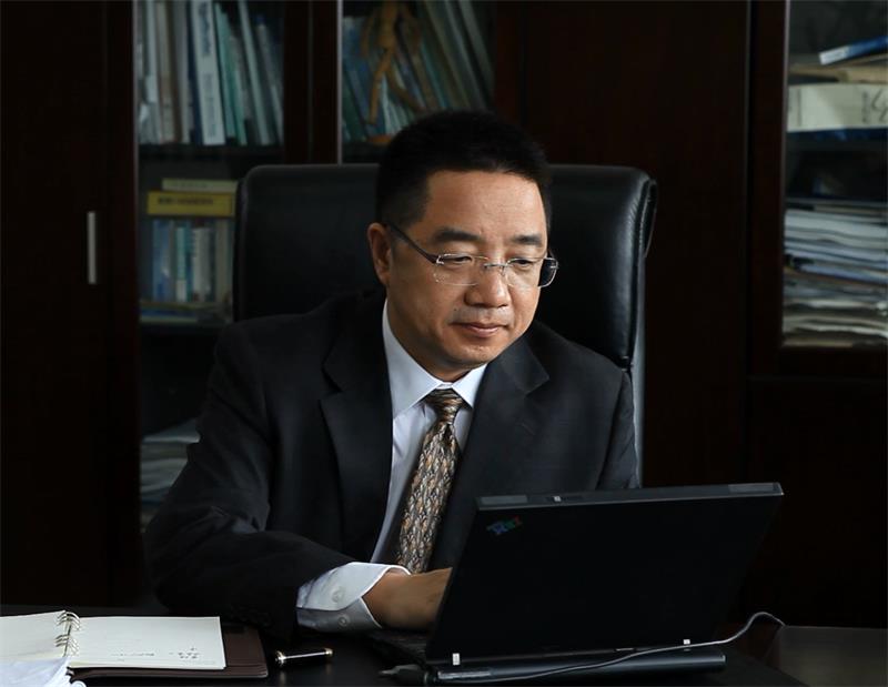 	 热烈祝贺总司理寇晓康荣获“西安市十佳科技企业家”殊荣